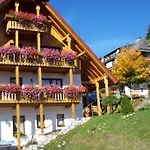 Lägenhetshotell Schwarzwald-hotel Kraeutle Feldberg (Baden-Wurttemberg)