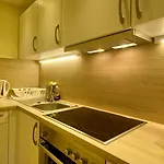 Lägenhetshotell Schwarzwald-hotel Kraeutle