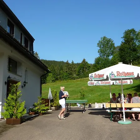 Hotel apartamentowy Schwarzwald-hotel Kraeutle 3*