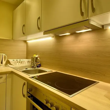 Hotel apartamentowy Schwarzwald-hotel Kraeutle