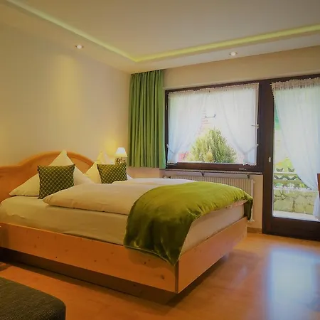Hotel apartamentowy Schwarzwald-hotel Kraeutle Feldberg (Baden-Wurttemberg)